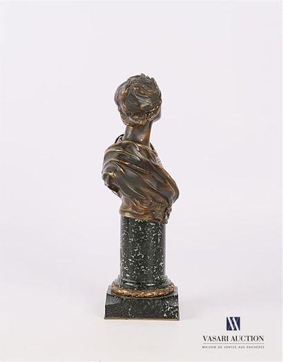 null SICARD François Léon (1862-1934), d'après
Buste de Jeanne d'Arc
Bronze à patine...