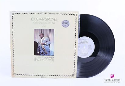 null LOUIS ARMSTRONG - Intégral Nice Concert 1948 Vol 1
1 Disque 33T sous pochette...