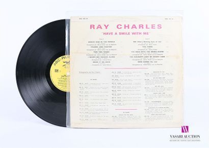 null RAY CHARLES - Have a smile with me 
1 Disque 33T sous pochette imprimée et chemise...