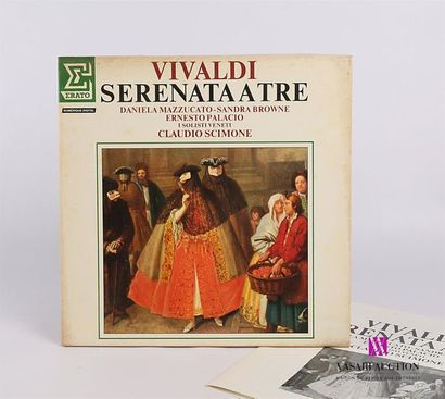 null VIVALDI / CLAUDIO SCIMONE - Serenata a tre
2 Disques 33T sous coffret 
Label...