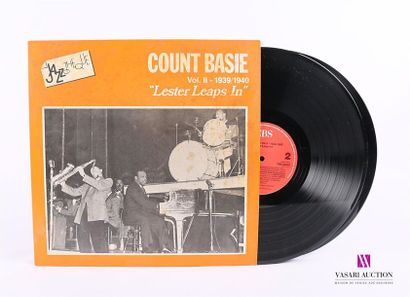 null COUNT BASIE Vol. II - 1939-1940 Lester Leaps In
2 Disques 33T sous pochette...