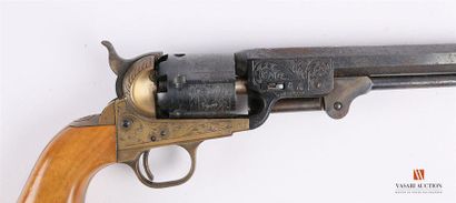 null Revolver type Colt Navy 1851 - cal. 36 - bati laiton gravé - canon octogonal...