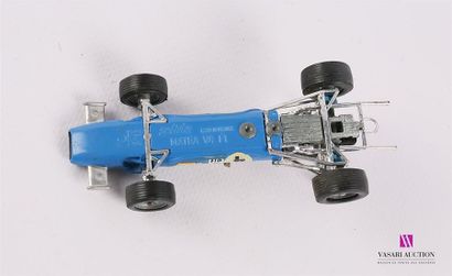 null SOLIDO (FRANCE)
MATRA V8 F1 - couleur bleue
(usures, sans boite)