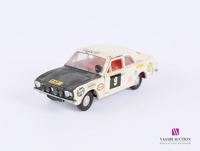 null DINKY TOYS (GB)
FORD CORTINA - 159 - couleur blanche et noir
(fortes usures,...