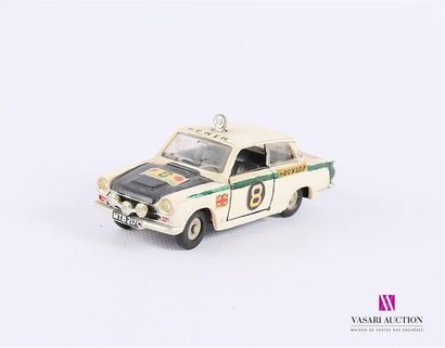 null DINKY TOYS (GB)
FORD CORTINA - couleur blanche et noire 
(fortes usures, rajouts...
