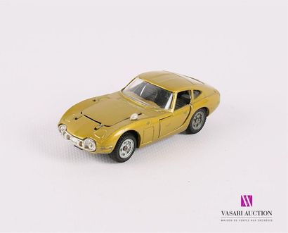null MEBETOYS (ITALIE)
TOYOTA 2000GT - A29 - couleur anis
(usures, manques, sans...