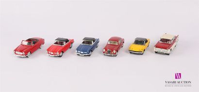 null SOLIDO (FRANCE)
Lot de six véhicules : Peugeot 403 - Porsche 914/6 - Facel Vega...