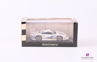 null PAUL'S MODEL ART - MINICHAMPS 
PORSCHE 911 GT Le Mans 1997 - échelle 1/43
(bon...