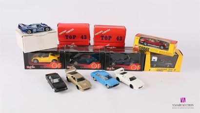 null Lot de dix véhicules de marque Top 43 - Maisto - Silhouette - Corgi Toys - Brumm...