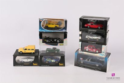 null Lot de dix véhicules de marque diverses dont Ixo - Minichamps - Onyx - Solido...