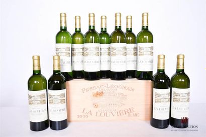11 bouteilles	CHÂTEAU LA LOUVIÈRE	Graves...