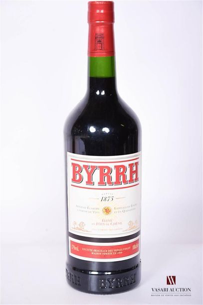 null 1 bouteille	BYRRH 17° 100 cl 		
	Présentation et niveau, impeccables		
