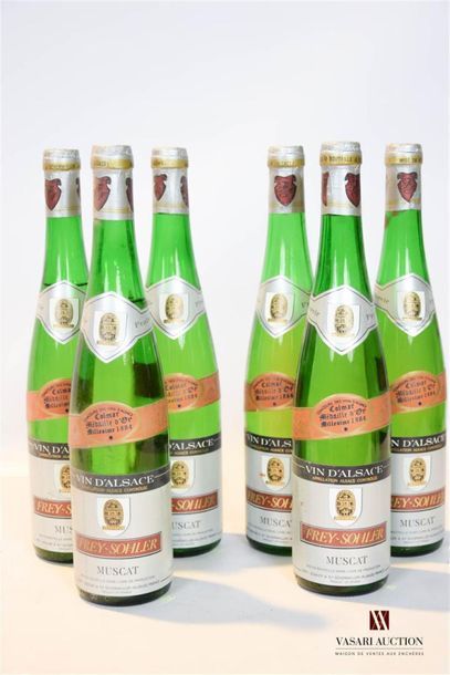 null 6 bouteilles	MUSCAT mise Frey-Sohler Vit.		1984
	Médaille d'Or à Colmar. Et....