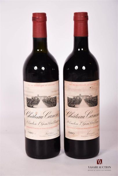null 2 bouteilles	CHÂTEAU CANON	St Emilion 1er GCC	1980
	Et. tachées. N : 1 bas goulot/...