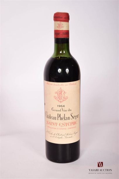 null 1 bouteille	CHÂTEAU PHÉLAN SÉGUR	St Estèphe	1964
	Et. un peu tachée (1 accroc)....