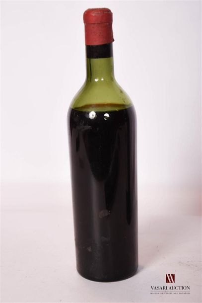 null 1 bouteille	CHÂTEAU CANON	St Emilion 1er GCC	1953
	MDC. Sans étiquette. Jupe...