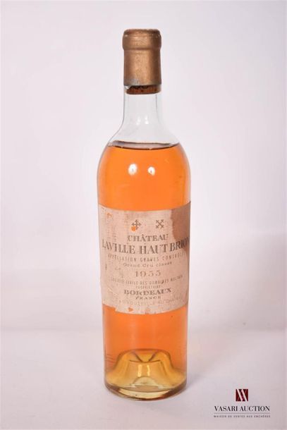 null 1 bouteille	CHÂTEAU LAVILLE HAUT BRION	Graves GCC	1955
	Et. fanée, tachée et...