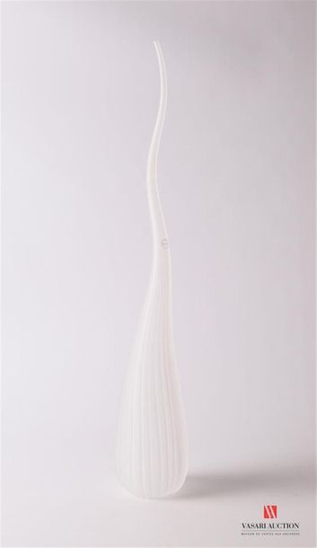 null SALVIATI
Vase soliflore modèle Aria en verre sablé de forme piriforme à long...