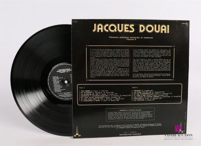 null JACQUES DOUAI - Chansons poétiques anciennes et modernes - Vol 4 
1 Disque 33T...
