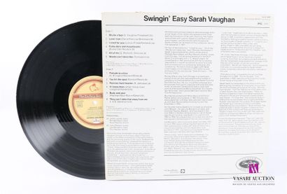 null SARAH VAUGHAN AND HER TRIO - Swingin' easy
1 Disque 33T sous pochette cartonnée
Label...