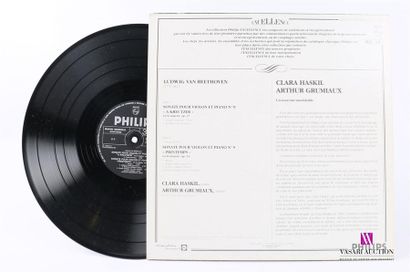 null CLARA HASKIL ARTHUR GRUMIAUX - Beethoven 
1 Disque 33T sous pochette cartonnée
Label...