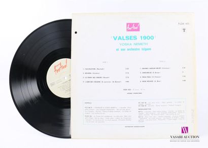null YOSHA NEMETH - Valses 1900
1 Disque 33T sous pochette cartonnée 
Label : FESTIVAL...