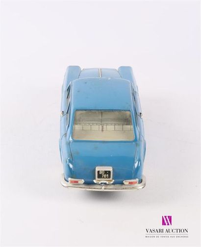 null A.M.B 
Lancia Flavia en plastique bleu
(usures et sauts de peinture, forte oxydation...