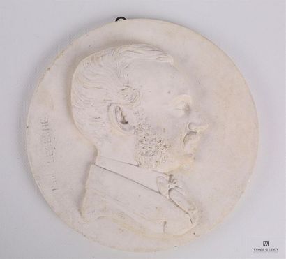 null NOEL-LOUIS Hubert (1839-1925)
Profil de Paul Lecesne
Médaillon en plâtre
Signé...