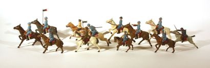 null Onze Cavaliers, guerre de 1914-1918 bleu horizon avec repeints.