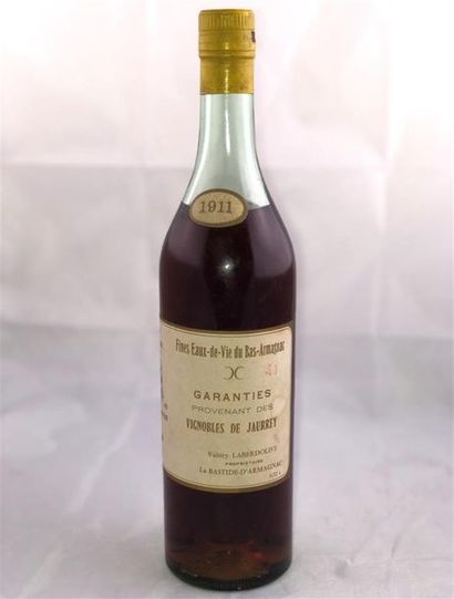 null 1 bouteille FINES EAUX-DE-VIE du BAS-ARMAGNAC Vignobles de Jaurrey Valéry Laberdolive...