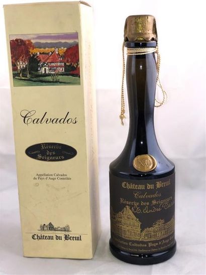 1 bouteille de CALVADOS XO CHATEAU DU BREUIL...