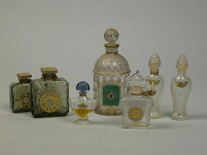 GUERLAIN Lot de flacons de parfum: Eau de cologne impériale, L'Heure Bleue, Parure,...