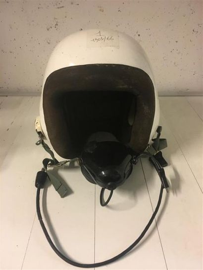 null GUENEAU
Un casque 
Allemagne 1960