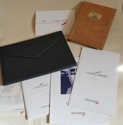 null CONCORDE - BRITISH AIRWAYS
Une pochette contenant menu, et brochures diverses

On...