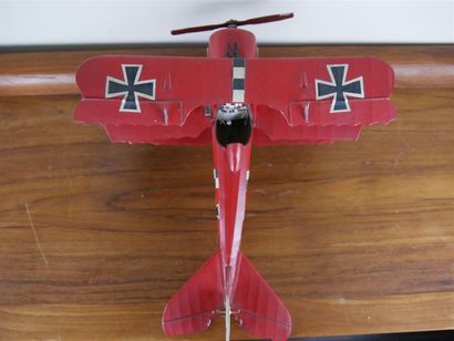 null Avion de chasse triplan de style FOKKER Dr I du Baron Von Richthofen en tôle...