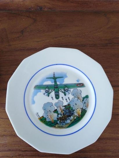 null Série de 6 assiettes en porcelaine à décor illustré par Marcel JeanJean 
Thème...
