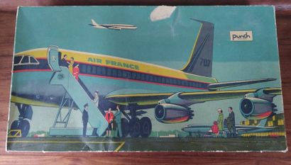 null Avion Jouet : Boeing 707
Téléguidé à piles
Tôle lithographiée et plastique
Immatriculé...