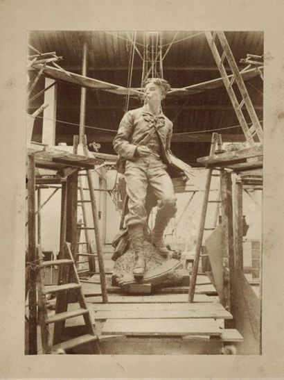 null ANONYME ( XIXIEME )
Photo d'atelier du monument en plâtre de Francis de SAINT...