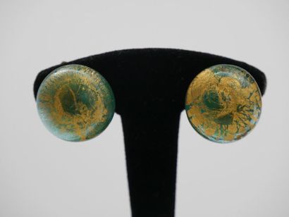 null Trois paires de clips d'oreilles en verre de Murano