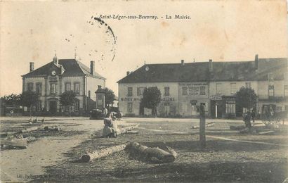 null 56 CARTES POSTALES SAONE ET LOIRE : Divers-10cp & Saint Légeer sous Beuvray-46cp....