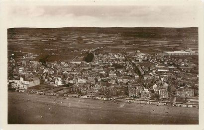 null 35 CARTES POSTALES SOMME : Petite Sélection. Dont" Abbeville-L'Avenue de la...