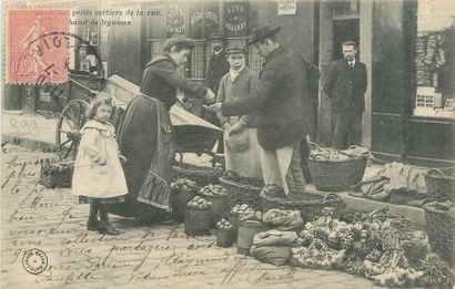 null 4 CARTES POSTALES LES MARCHES : Sélection Indre et Loire. "2 - Bourgueil - La...