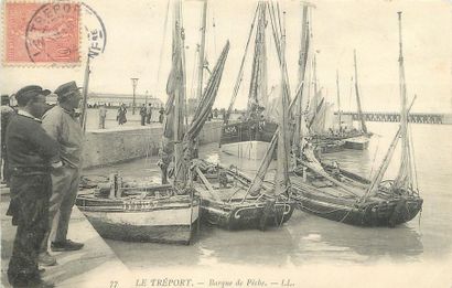 null 26 CARTES POSTALES VIE ET TRAVAIL A LA MER : Seine Maritime - Le Tréport. Dont"...