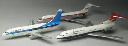 Maquette (3). 1/ Boeing 737-200. Compagnie...
