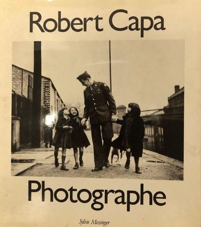 null Robert Capa Photographe par Sylvie MESSINGER, Paris
Monographie sur le photojournaliste...