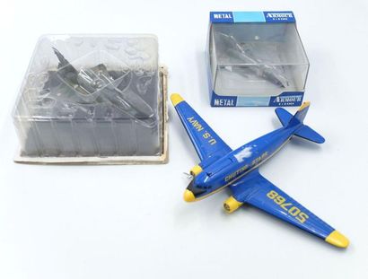 null A lot comprising:
- an F22
model aircraft - a blue 
metal Douglas model aircraft...