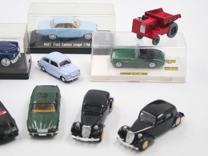 null SOLIDO 1/43rd, DIE CAST
Modern 
editions 10 vehicles 

