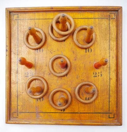 null Set of wooden games of skill from the 30s to the 50s including : 
- Nicolas...