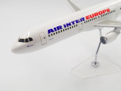 null AIRBUS A321 AIR INTER EUROPE
Maquette d'agence en résine aux couleurs du dernier...
