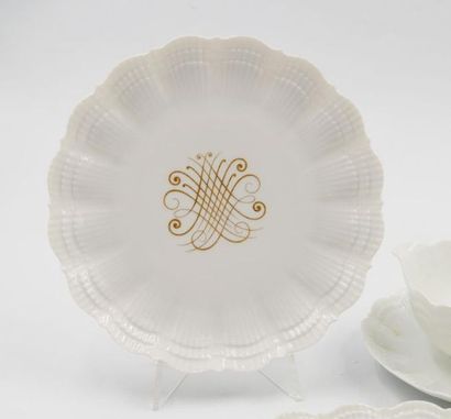 null GIRAUD and BROUSSEAU à LIMOGES: White porcelain service 
part with shell decoration...